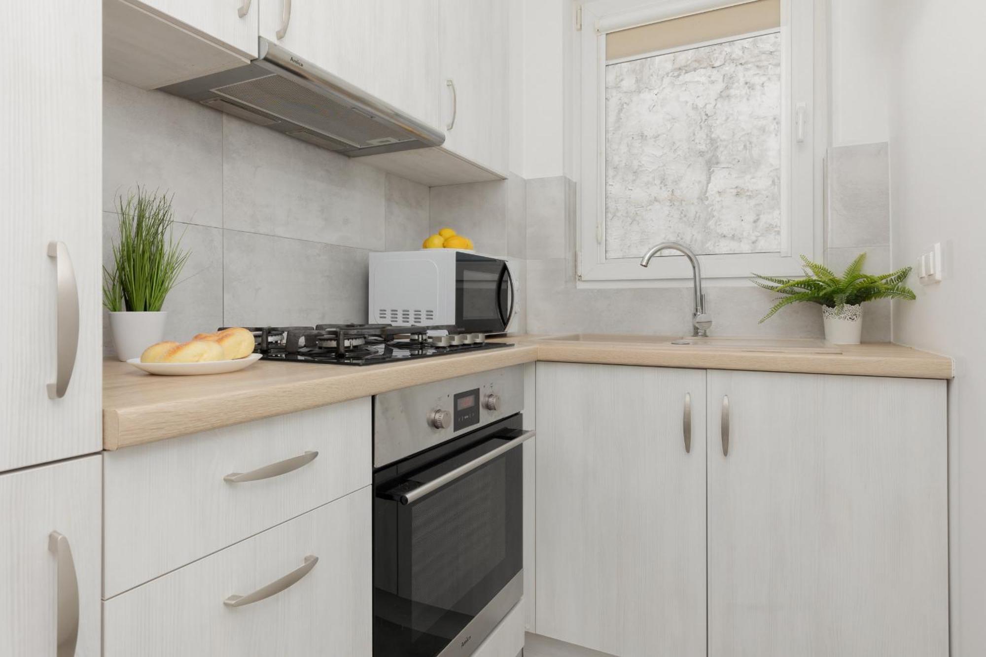 City Center Chmielna 100 Варшава Екстериор снимка